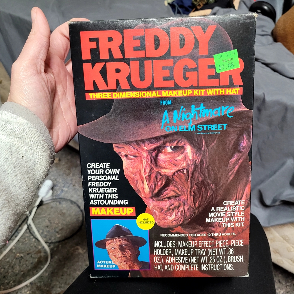 Freddy Krueger Makeup Kit 3D Makeup/Mask. Missing The HAT